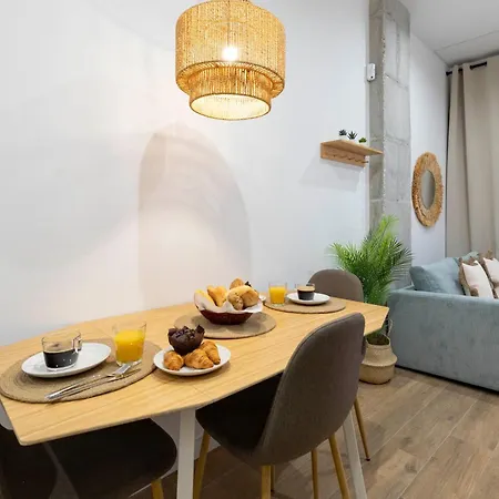 Travel Habitat Mediterranean Suites Valencia Buitenkant foto