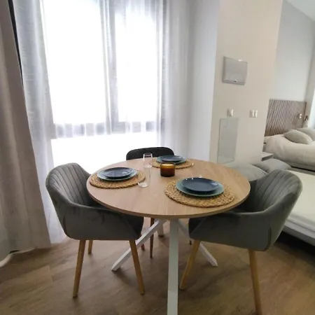Travel Habitat Mediterranean Suites Valencia Kamer foto